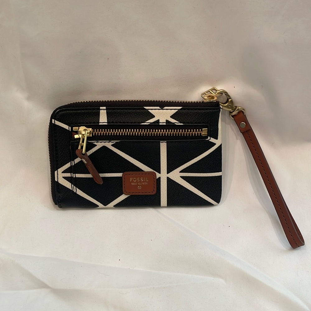Fossil Wristlet Wallet